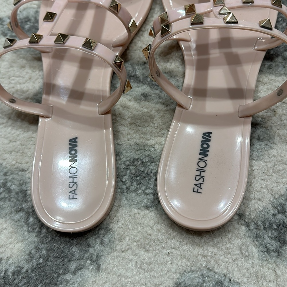 Fashion Nova Shoes Sz 10 - Picture 2 of 2